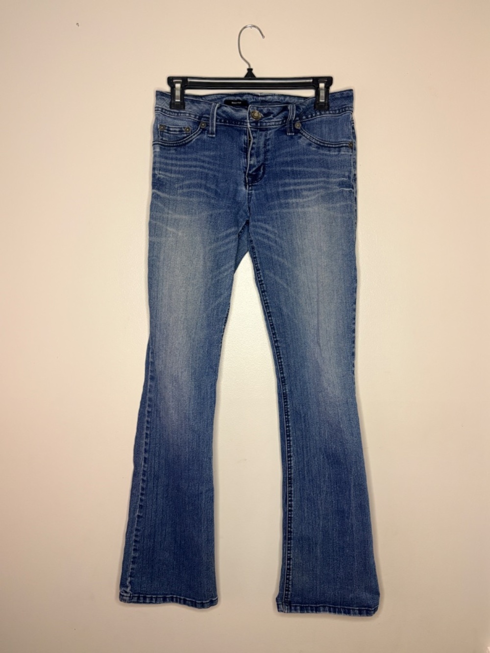Y2K low rise flared jeans